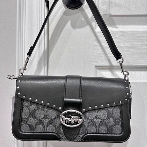 Authentic COACH GEORGIE BAG Brand New - Picture 2 of 8